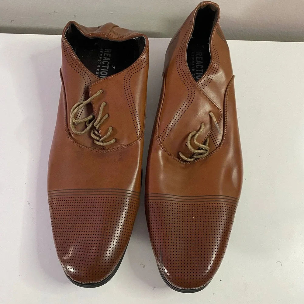Kenneth Cole Reaction Dress Shoes Mens 12 Brown Perforated Cap‎ Toe Oxford